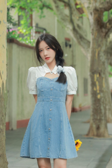 林雅诗三级